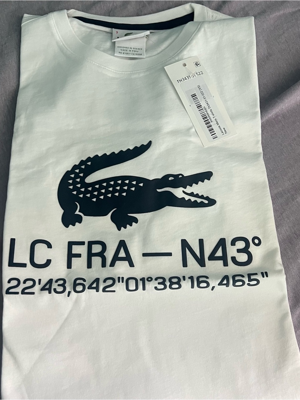 Lacoste White Tee with Black Crocodile Logo - Picture 4 of 6